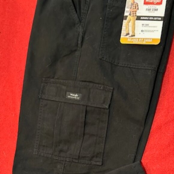 Wrangler Men's Cargo Khaki Black Pants - Sz 42 x 30 NWT - Picture 9 of 14